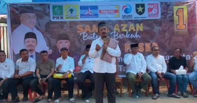 LABUNGKARI, BP - Pada Pemilihan Kepala Daerah (Pilkada) serentak tahun 2024, pada 27 Novomber 2024 kemarin, Pasangan Calon (Paslon) Dr Azhari-Adam Basan (AZAN) mendapatkan kemenangan untuk pemilihan Bupati dan Wakil Bupati Buton Tengah (Buteng). "Paslon AZAN Menang 50,63 Persen di Pilkada Buteng." 