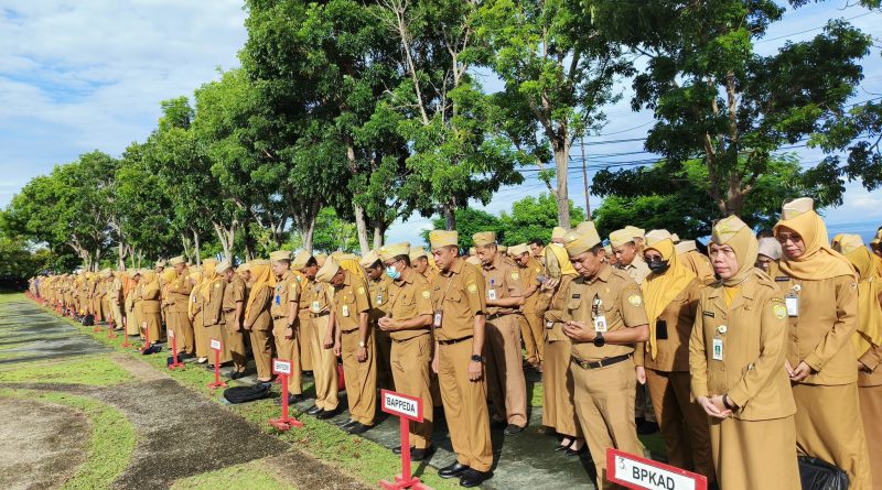 Pj Sekda Baubau La Ode Aswad Ajak ASN Tetap Tingkatkan Kinerja Sambil Menunggu Arahan Walikota-Wawali Terpilih Yusran-Hamsina