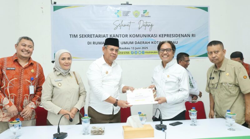 Isra Ramli Nilai Program Presiden Prabowo Makan Bergizi Gratis (MBG) dan Cek Kesehatan Gratis CKG Telah Berjalan di Baubau