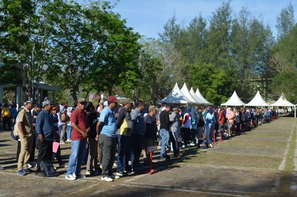 Acara Adat di Haroana Baubau- Haroana Andala, H Yusran Fahim: Ini Momentum Menjaga dan Melestarikan Budaya 4 1 1