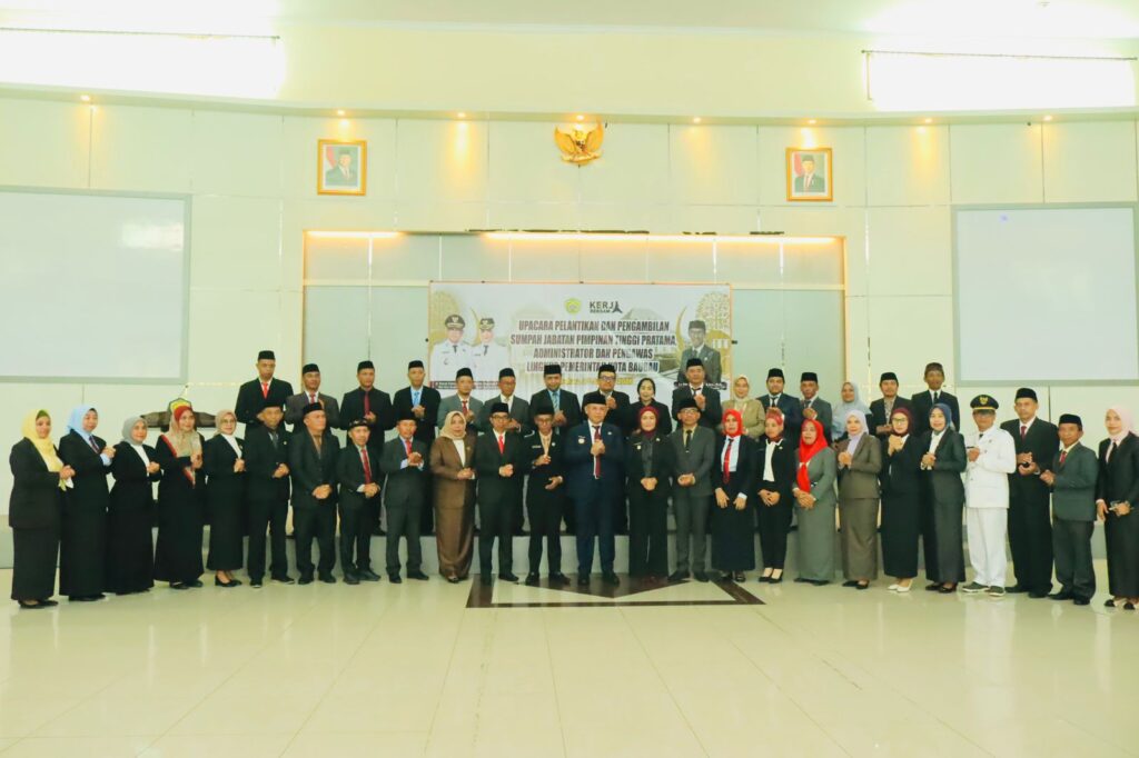 Ini Dia Nama 25 Pejabat Pemkot Baubau Yang Dilantik Walikota HYF, 3 OPD Masih Kosong