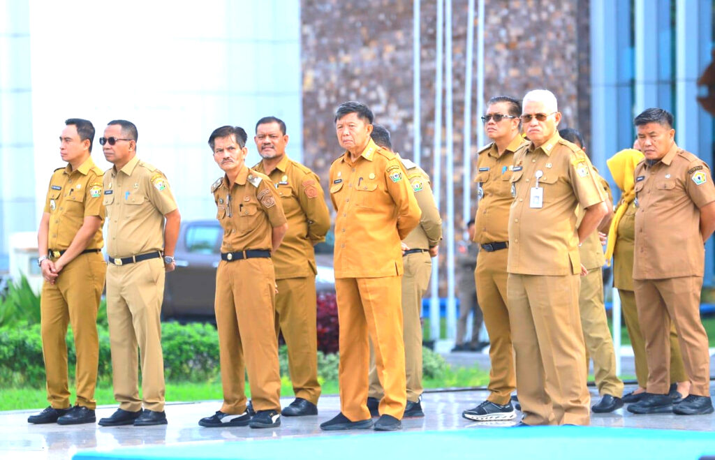 Wagub Sultra Hugua Minta ASN Jadikan 2026 Sebagai Tahun Transformasi Pelayanan