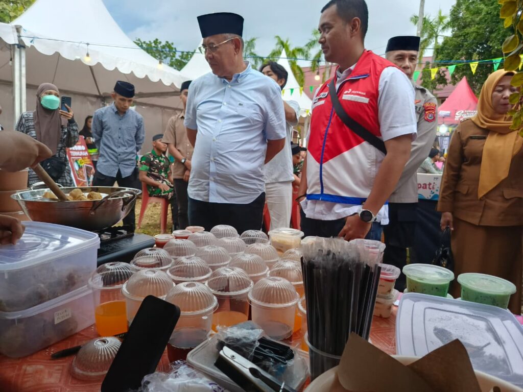 Festival UMKM Portal Ramadhan 2026 Resmi Dibuka Wali Kota Baubau, Pemkot Baubau Dorong Pertumbuhan Usaha Lokal 3 4 4