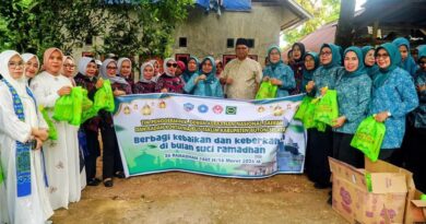 Kepedulian Ramadan, 40 Warga Lawela Terima Bantuan Sosial dari TP PKK, BKMT, dan Dekranasda Buton Selatan