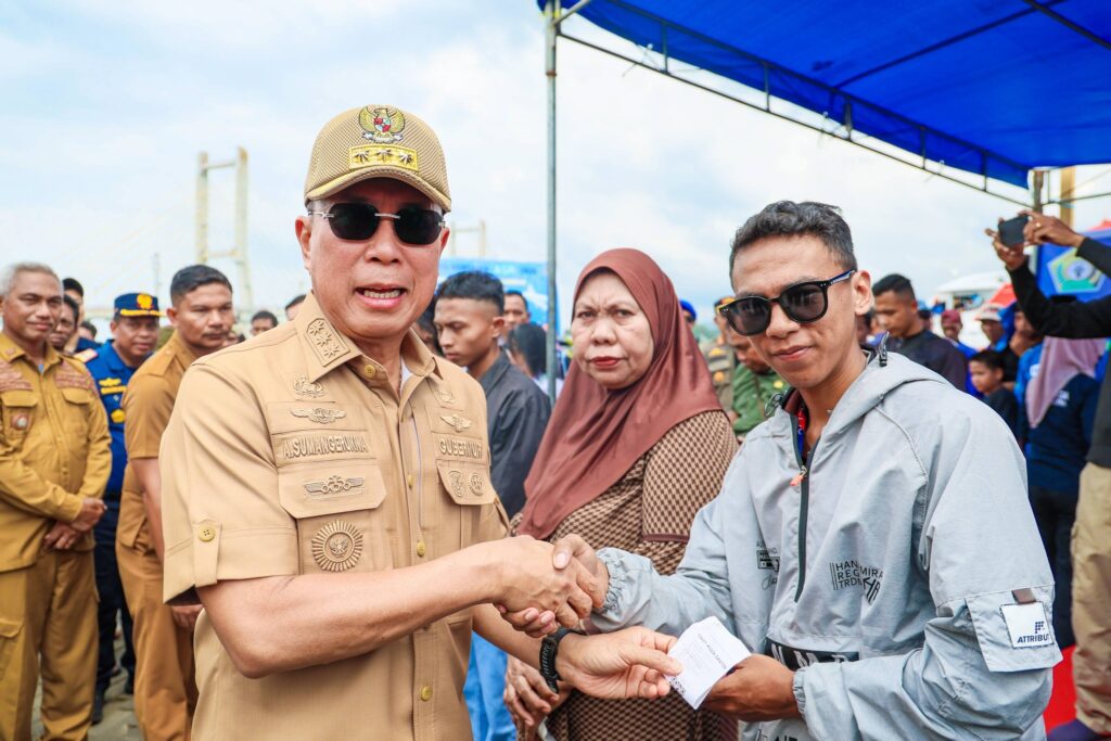 Gubernur Sultra ASR Lepas 13 Ribu Pemudik Gratis 2026, Tanpa Biaya Pergi dan Pulang, Prioritaskan Keselamatan