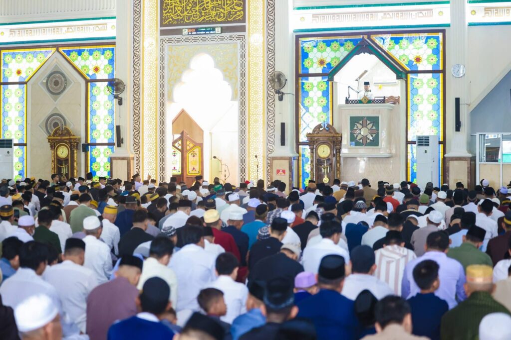 Idulfitri 1447 H Jadi Momentum Persatuan, Gubernur Sultra ASR Ajak Bersinergi Bangun Daerah