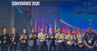 CHONBURI, DURASITIMES.COM– Indonesia mendorong transformasi sistem pemasyarakatan yang modern, profesional, dan humanis dalam 3rd ASEAN Regional Correctional Conference (ARCC) 2026 yang digelar di Amari Bangsaen, Chonburi, Thailand, pada 9–13 Maret 2026. Forum regional ini menjadi ruang strategis bagi negara-negara Asia Tenggara untuk memperkuat kerja sama serta berbagi praktik terbaik dalam pengelolaan lembaga pemasyarakatan. "Delegasi RI Suarakan Sistem Pemasyarakatan Humanis di ARCC 2026 Thailand,"