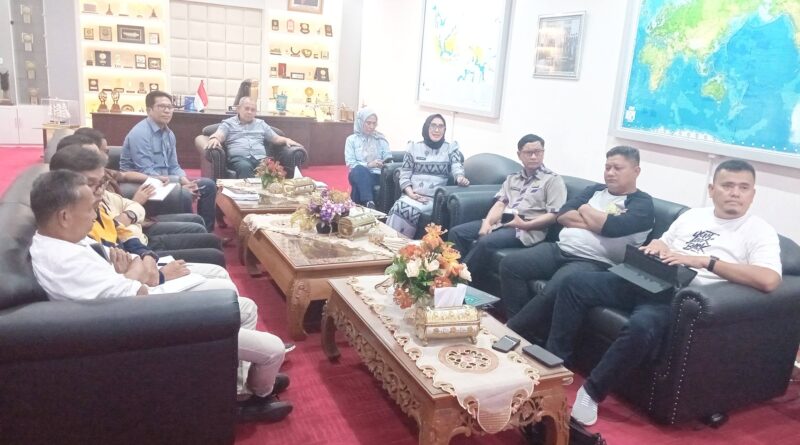 Pemkot Baubau Gandeng KKP Kembangkan Blue Carbon di Mangrove Lakologou, Wali Kota Baubau HYF Instruksikan Percepatan Programnya