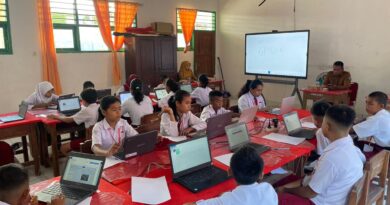 SDN 1 Masiri Buton Selatan Andalkan Chromebook dan Full Internet, 53 Siswa Ikuti Ujian TKA Dibagi Tiga Sesi
