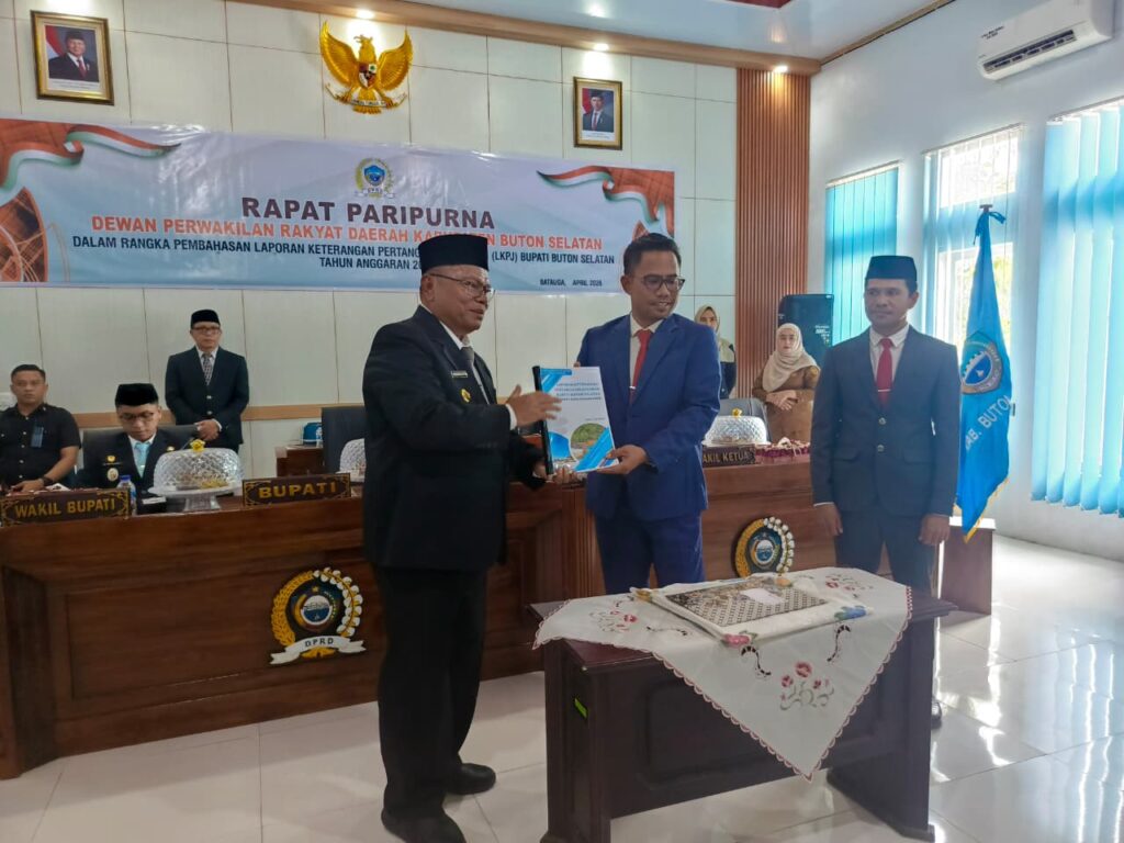 Bupati H Muh Adios Sampaikan LKPJ 2025, Kinerja Keuangan Buton Selatan Positif, Realisasi PAD 2025 Capai 103,36 Persen