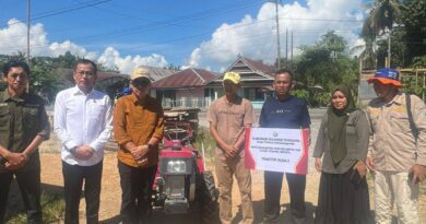 Sultra Genjot Produksi Pangan, Gubernur ASR Salurkan Ratusan Alsintan Modern ke Petani