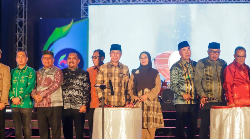 Gubernur ASR Buka Harmoni Sultra 2026, Fokus Ekonomi Kreatif dan Budaya
