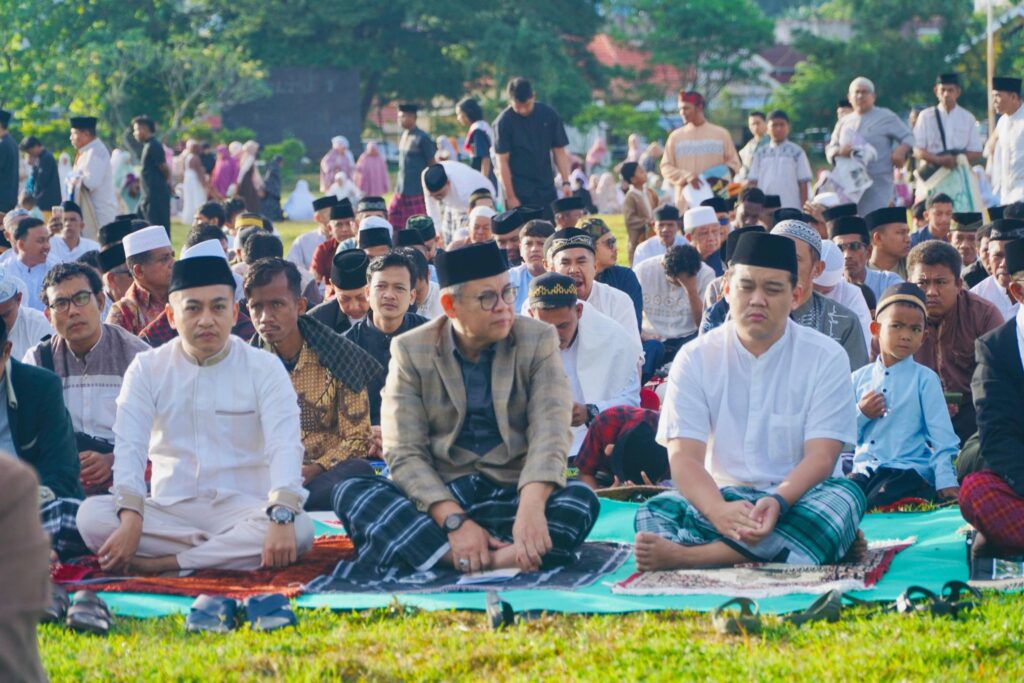 Maknai Idul Adha, Wali Kota Baubau H Yusran Fahim Serukan Semangat Kurban dan Kepedulian Sosial