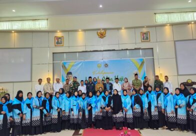 Suasana Haru Warnai Pelepasan 135 Calon Jemaah Haji Asal Kota Baubau, Wawali Baubau Minta Jemaah Utamakan Kesehatan dan jaga Nama Baik Daerah Selama di Tana Suci