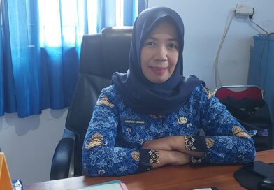 Disdukcapil Buton Selatan Jemput Bola Rekam E-KTP di Siompu dan Siompu Barat Terkendala Listrik, Warga Tetap Antusias Disdukcapil Buton Selatan Jemput Bola Rekam E-KTP di Siompu dan Siompu Barat Terkendala Listrik, Warga Tetap Antusias