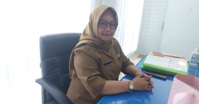 40 Calon Relawan MBG di Wilayah Pulau Makasar Wajib Periksa Hepatitis A dan TB yang Dilakukan Dinkes dan Laboratorium Kesehatan Baubau Kepala UPTD Labkesda Kota Baubau Asriani Lanto AMK