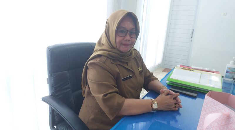 40 Calon Relawan MBG di Wilayah Pulau Makasar Wajib Periksa Hepatitis A dan TB yang Dilakukan Dinkes dan Laboratorium Kesehatan Baubau Kepala UPTD Labkesda Kota Baubau Asriani Lanto AMK
