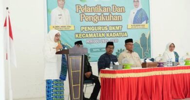 Pengurus BKMT Kadatua-Batauga Dilantik, Ny Siti Norma Adios akan Perkuat Syiar Islam di Daerah