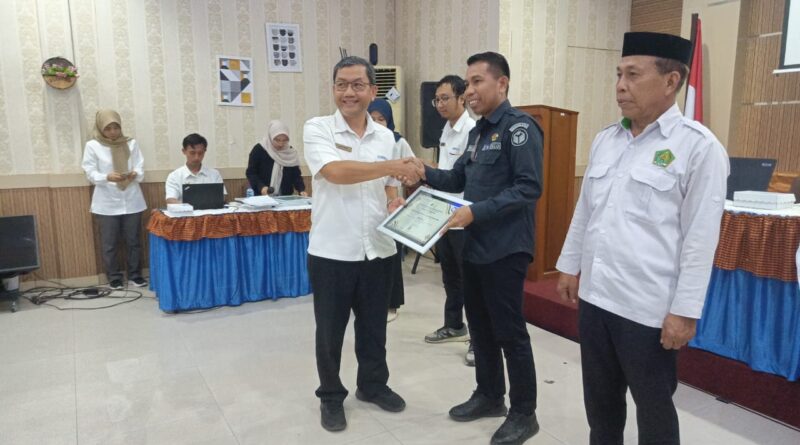 Bawaslu Buton Raih Penghargaan KPPN atas Tata Kelola Keuangan Terbaik