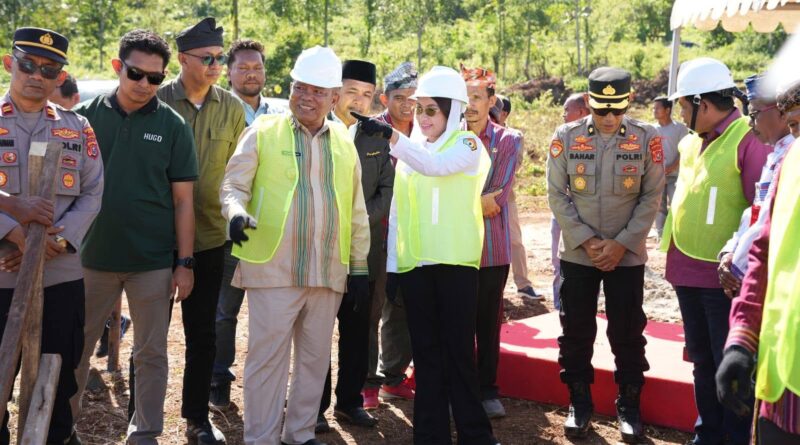 Bupati H Muh Adios Lakukan Groundbreaking Kantor Bupati Buton Selatan Dilahan 12 Hektar, Proyek Bernilai Rp49,7 Miliar Ditarget Selesai 2 Maret 2028