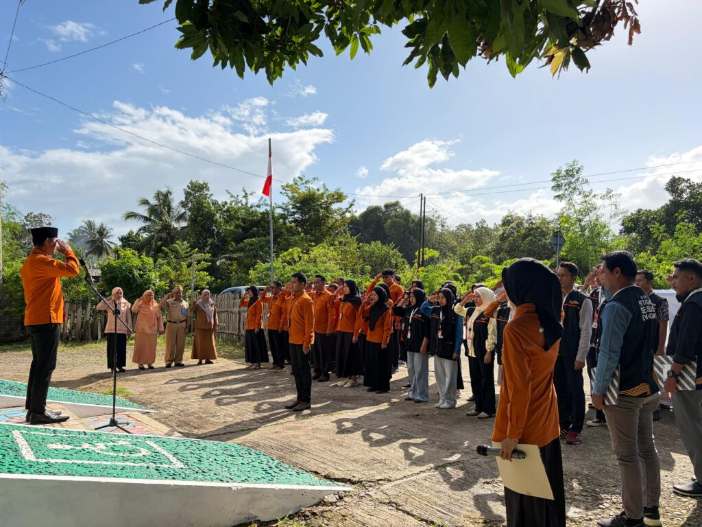 Apel Siaga dan Pelepasan Petugas Sensus Ekonomi 2026 di BPS Buton Selatan, SE Dimulai, Data Akurat Jadi Target Utama 2 Apel Siaga dan Pelepasan Petugas Sensus Ekonomi 2026 di BPS Buton Selatan, SE Dimulai, Data Akurat Jadi Target Utama