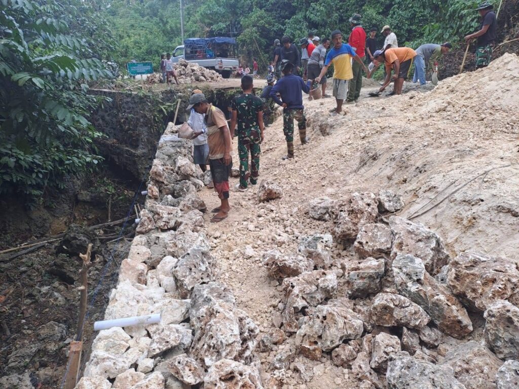 Talud TMMD di Desa Mopaano Buton Ditargetkan Rampung Tepat Waktu