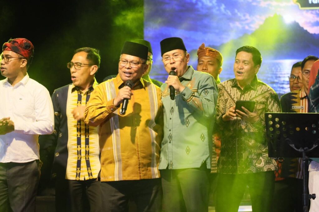 Hadiri Puncak HUT ke 12 Buton Selatan, Gubernur Sultra ASR Komitmen Percepat Pembangunan Buton Selatan