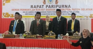 Rapat Paripurna DPRD, Bupati Buton Selatan H Muh Adios Ajak Seluruh Elemen Bersama Bangun Buton Selatan yang Sejahtera, Berbudaya, dan Berdaya Saing