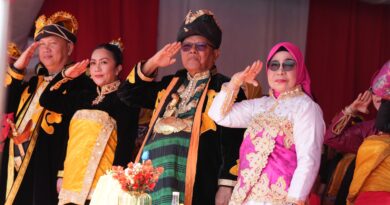 Pimpin Upacara HUT ke-12 Buton Selatan, Bupati Adios Tekankan Persatuan dan Percepatan Pembangunan, Jadikan Momentum Kerja Lebih Baik dan Kolaboratif