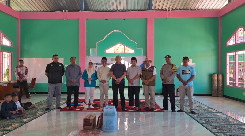 Kebakaran Hanguskan Asrama Pesantren Ar-Royan, Wali Kota Baubau H Yusran Fahim Turun Tangan Beri Bantuan