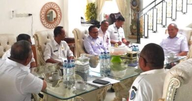 "Bupati Adios dan Wali Kota Yusran Satukan Strategi Bangun Pulau Buton, Betoambari Jadi Titik Temu Baubau-Buton Selatan Perkuat Konektivitas Kawasan,"