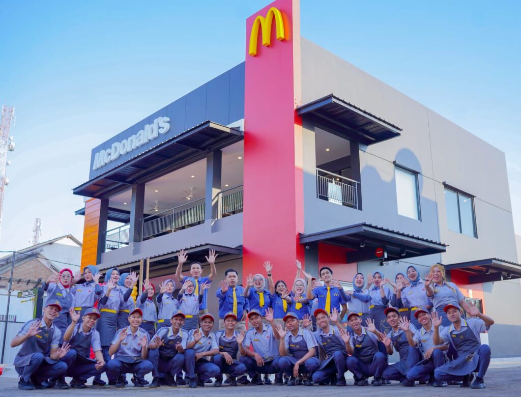 Rayakan 35 Tahun, McDonald's Indonesia Ekspansi ke Baubau, Buka Peluang Kerja Baru, Perkuat Investasi dan Serap Tenaga Kerja Lokal