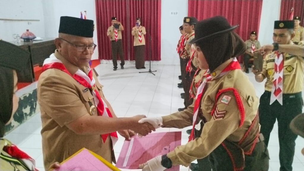Lepas Peserta Jambore Nasional XII 2026, Bupati Buton Selatan H Muh Adios Dorong Pramuka Jadi Duta Daerah