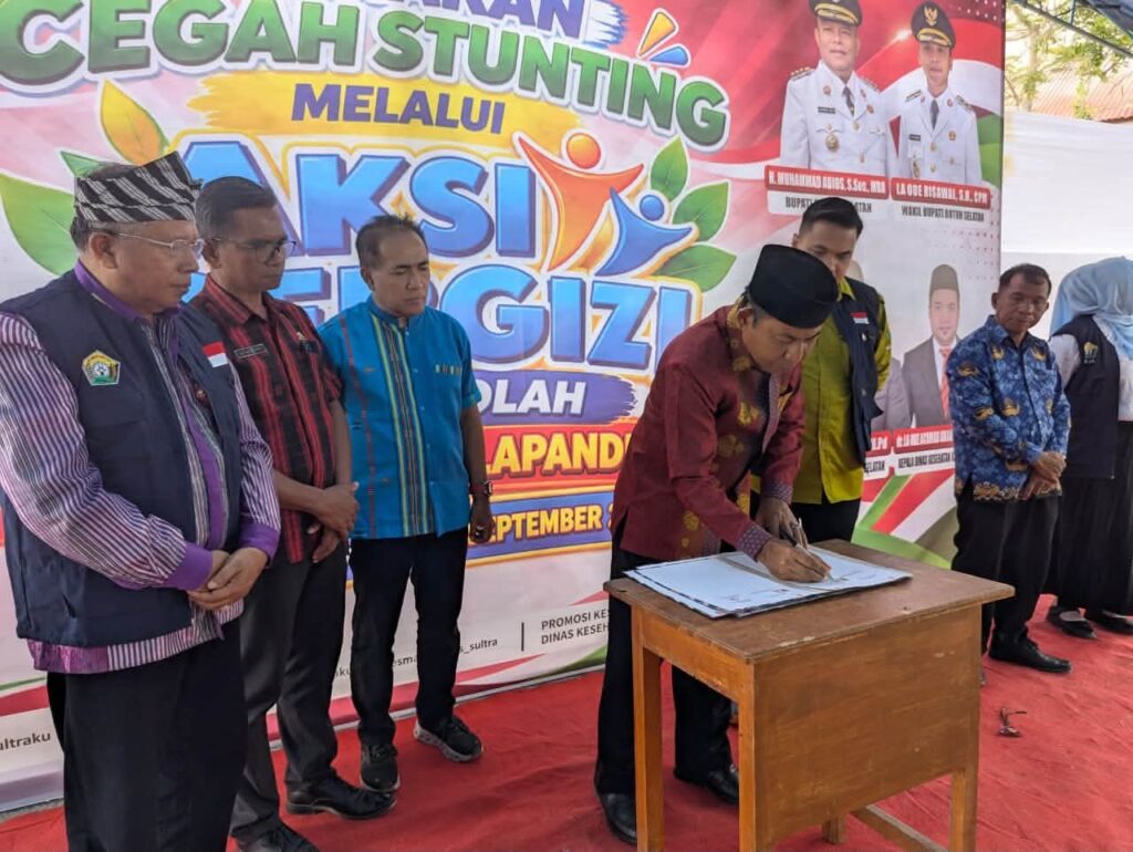 Aksi Bergizi di SMA Negeri 1 Lapandewa Sasar Pencegahan Anemia Remaja, Lima Siswi Minum TTD Serentak Cegah Anemia 1 Aksi Bergizi di SMA Negeri 1 Lapandewa Sasar Pencegahan Anemia Remaja, Lima Siswi Minum TTD Serentak Cegah Anemia